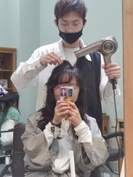 -蘑菇发型