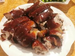 -黄记四更烤乳猪店