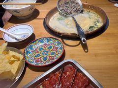 -洱火云南酸菜牛肉火锅(石景山当代商城店)