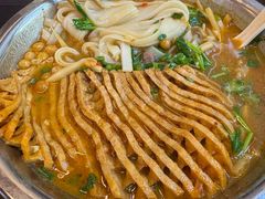 -丽丽三鲜螺蛳粉(田林路店)