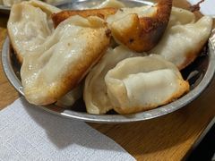 -黄阿姨锅贴大王(万航渡路店)