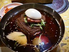 -权金城