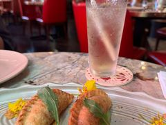 -BROWNSTONE布朗石西班牙餐厅(富城店)