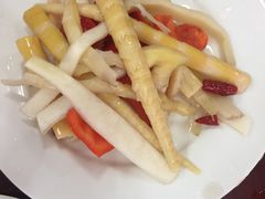 -荣生萝卜汤饭店