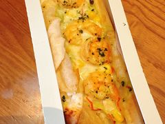 香烤白汁大虾芝士薄饼-星巴克(新达汇三林店)