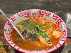 -破店肥哈·东北烧烤(南山保利店)
