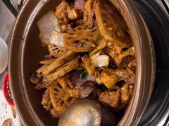 -胡须佬鸡煲四季火锅店(石厦西村直营店)