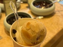 -大中华希尔顿酒店-念自助餐·嗨啤·小龙虾