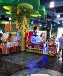 -蹦贝JumpingJack运动中心·炫飞蹦床(龙华店)