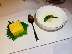 顺德双皮奶-Yan Ting 宴庭中餐厅(上海静安瑞吉酒店)