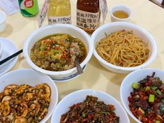 -笨罗卜浏阳菜馆(太平街店)