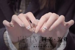 -1T·1M 日式美甲美睫
