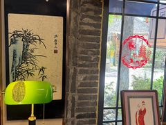 -邊城書店