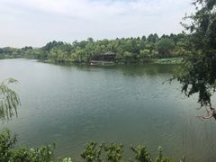 -上海怡沁园度假酒店