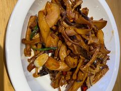 -关东小磨东北菜(上海长风大悦城店)