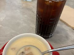 -必胜客(尹山湖歌林公园店)