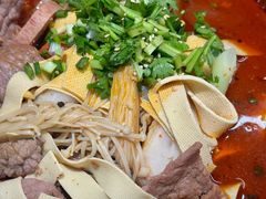 -成都你六姐·牛肉冒菜(城市集市合生汇店)