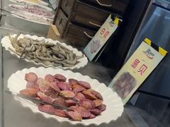 -遇上西雅图多融合海鲜自助餐厅(中房金谊广场店)