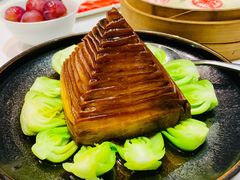 金牌扣肉-南麓·浙里(外滩店)