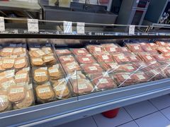 -家乐福(四元桥购物中心店)