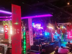 -路边边.炒菜烧烤.音乐餐厅(良乡长虹店)