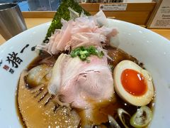 猪肉拉面-面屋 猪一