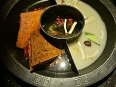 -九宫格重庆火锅(保利店)