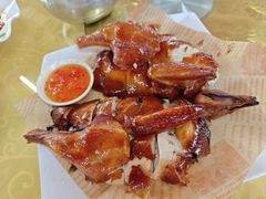 古法炭烤走地鸡-大石鼓山庄·珠海第一烧猪