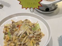 -赶海部落海鲜城(海阳路店)