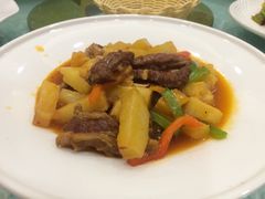 土豆牛肉-巴扎美食·新疆菜·西域歌舞表演餐厅(新疆大厦店)