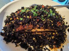 -回家乡湘菜馆(凌奥店)