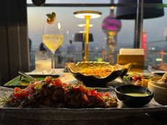-FLAIR顶层餐厅酒吧(浦东丽思卡尔顿酒店)