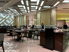 大堂-前海华侨城JW万豪酒店·都会尚膳自助餐厅·牛排海鲜酒水畅飨