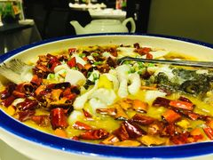 回味酸菜鲈鱼-山泉公馆酒家(广州东站店)