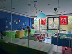 -海豚湾婴儿游泳(塘沽店)