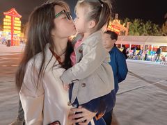 -欢乐海岸椰林沙滩-2025湾区超级灯会