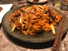 干炒牛河-稻鲜记潮汕砂锅粥