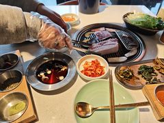 -黑豚黨韩国烤肉料理(悦然时光店)