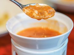 酸汤拆烩鱼头羹-扬州香格里拉·香宫中餐厅