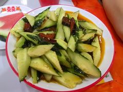 -烧哥美蛙肥肠鱼火锅·十五年社区店