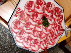 手切羊肉-喜悦小串丹东小黄牛海鲜烧烤大排档(民主广场店)