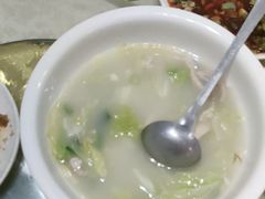 -茅屋大酒店
