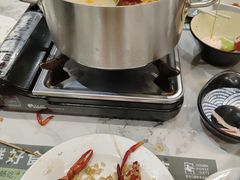 -金马门国际美食百汇(珞喻路店)