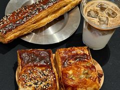 -HOT CRUSH趁热集合·现烤面包(上海环球港店)