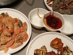 -黑金·寻焰自助百汇·烤肉·火锅(中街店)