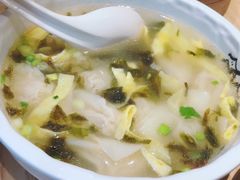 -东方既白(黄兴路大润发店)