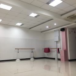 -艺佳舞蹈培训学校