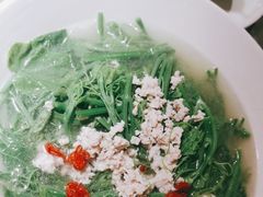 -张家卫·阳江菜·小海鲜(肥婆湾桥店)