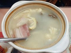 腌笃鲜汤-蘭心餐厅(进贤路店)