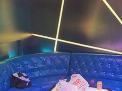 -欢乐糖果KTV(长江店)